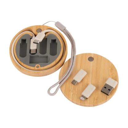 Set multicargador de bambú 6 en 1. Vista del producto.
